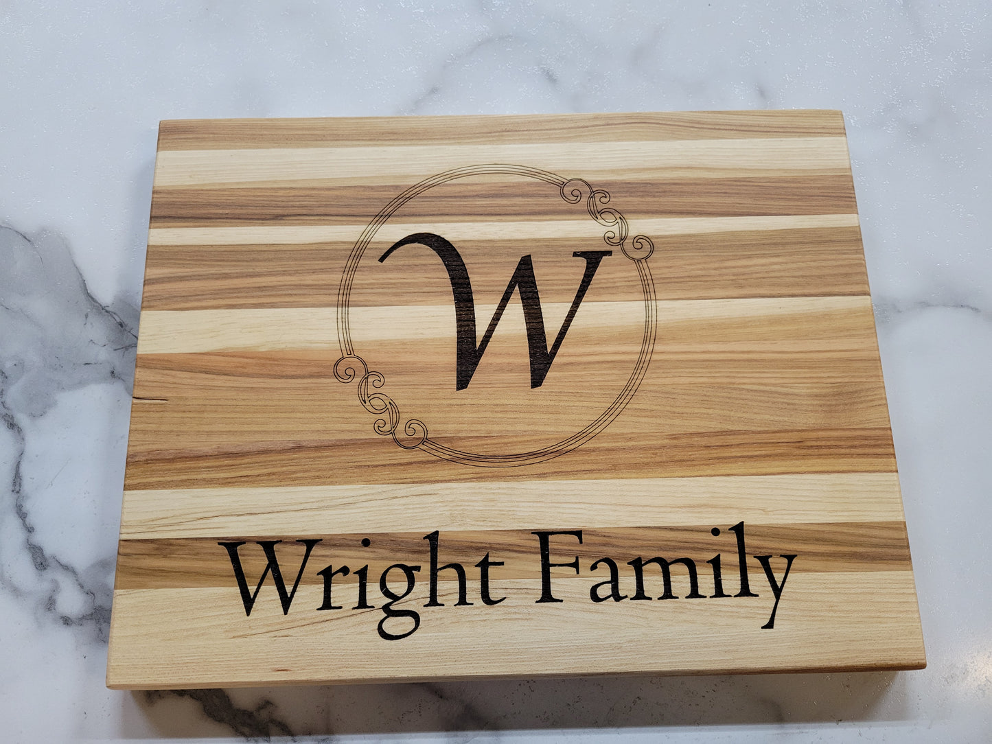 Family Name Plaque or Cutting Board Style #1